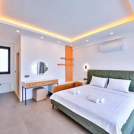Cukurbag 4 Bedroom With Private Pool