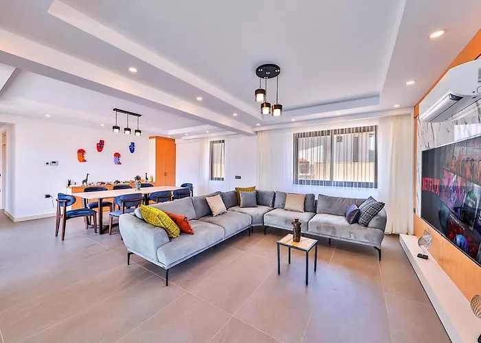 4 Bedroom With Private Pool Kas