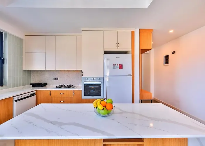 4 Bedroom With Private Pool