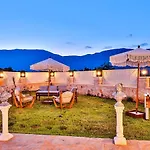 çukurbağ 4 Bedroom With Private Pool Villa Kaş