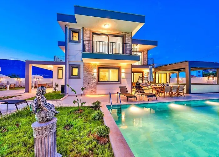 4 Bedroom With Private Pool * קס